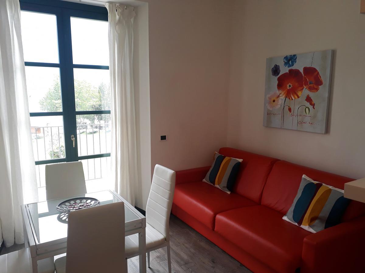 Campione Giulia Exclusive Lakefront Apartment By Gardadomusmea Campione del Garda Εξωτερικό φωτογραφία